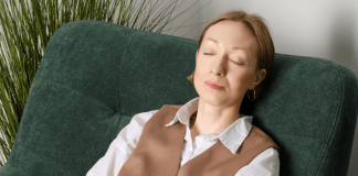 Rest as a Feminist Act: Why Modern Businesswomen Are Reclaiming Sleep