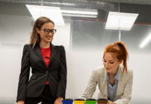 Sustainable Leadership for Women: Transforming Mistakes Into Strength Sustainable Leadership for Women: Transforming Mistakes Into Strength