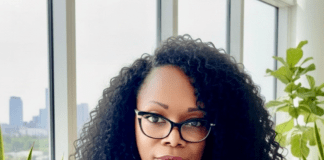 Barbara L. Smith: Empowering Single Mothers